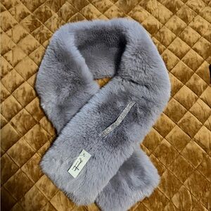 Elegant Gray Faux Fur Scarf